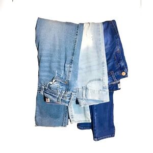 Girls/Youth sizes 10/12 Large Jeans lot/bundle of 3